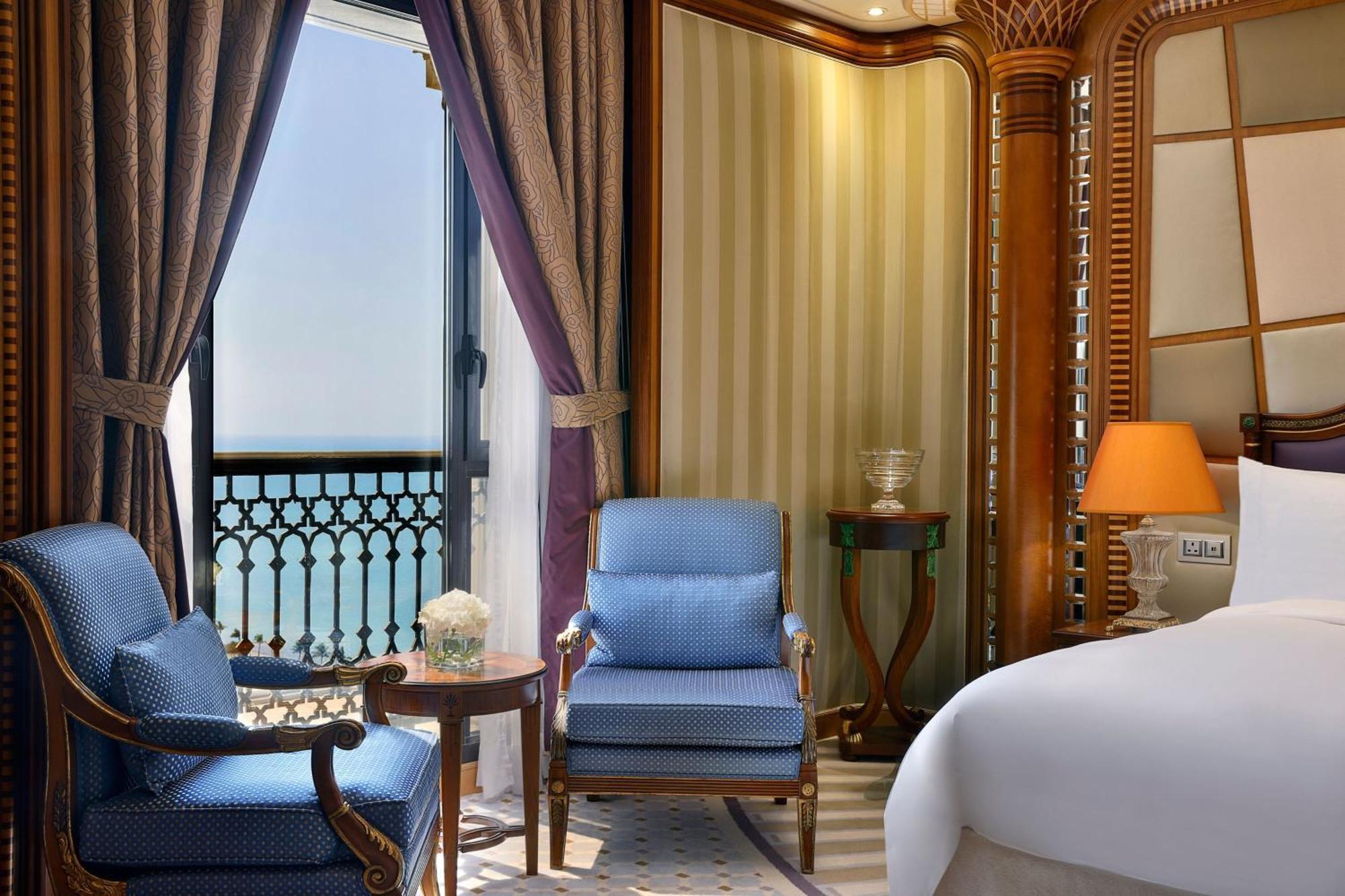 Готель The Ritz-Carlton Джидда Екстер'єр фото A room at the Four Seasons Hotel, Cairo